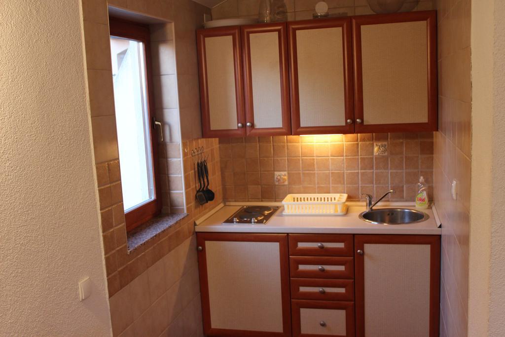 Apartments Marszalek Novalja Pokój zdjęcie