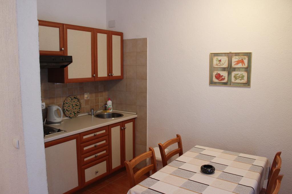Apartments Marszalek Novalja Pokój zdjęcie