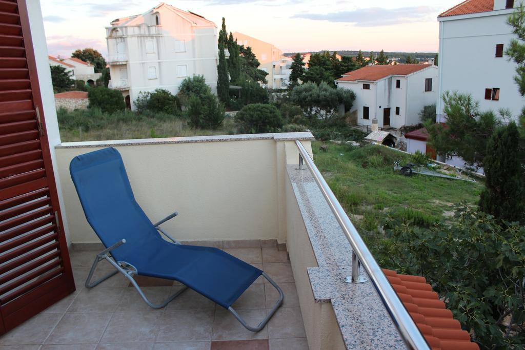 Apartments Marszalek Novalja Pokój zdjęcie